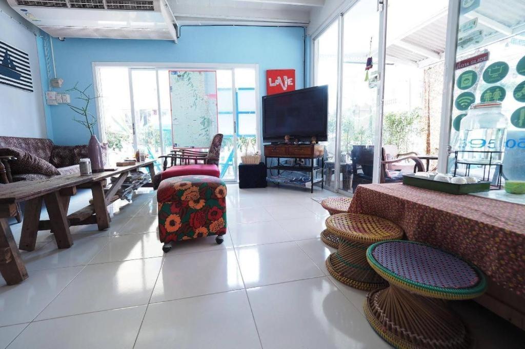 Hua Hin Lub Sabai Hostel Ngoại thất bức ảnh